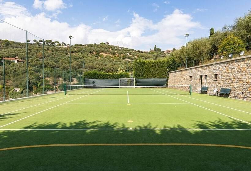 Luxury Apartment In Modern Villa Unit 1