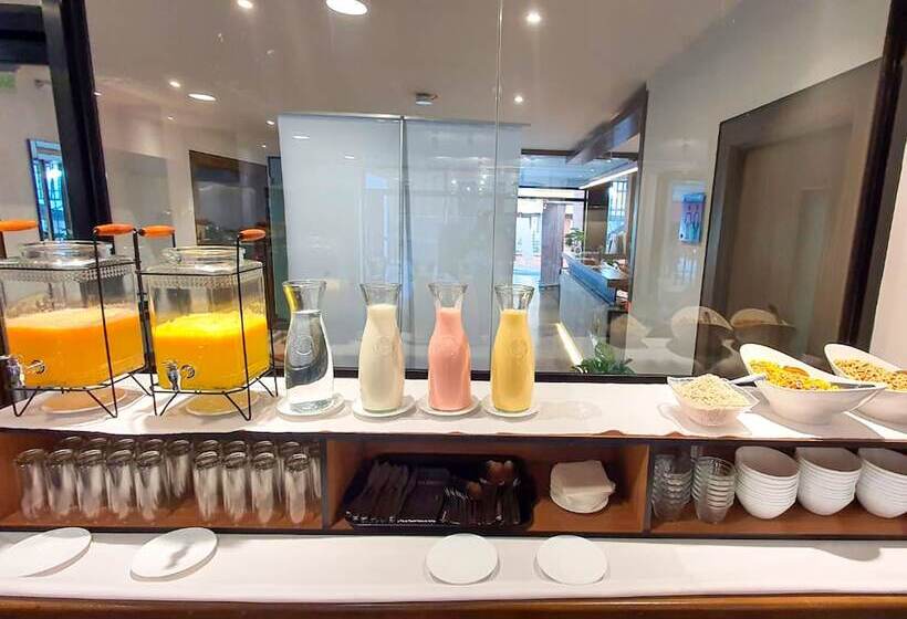 Madero Hotel & Suites