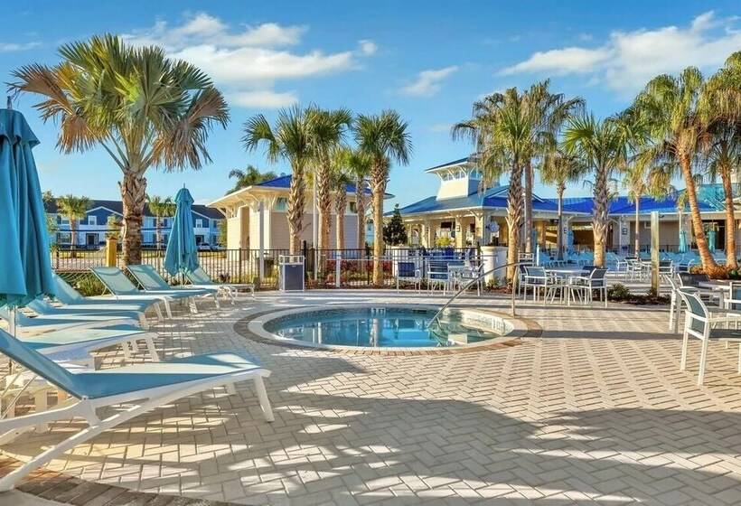 Magical Themed Villa In Windsor Isalnd