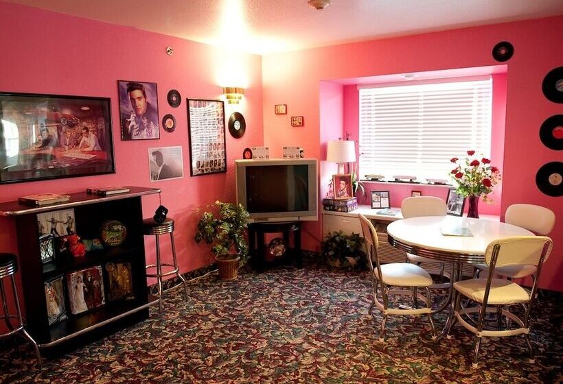 Motel 6 Mcalester, Ok   South