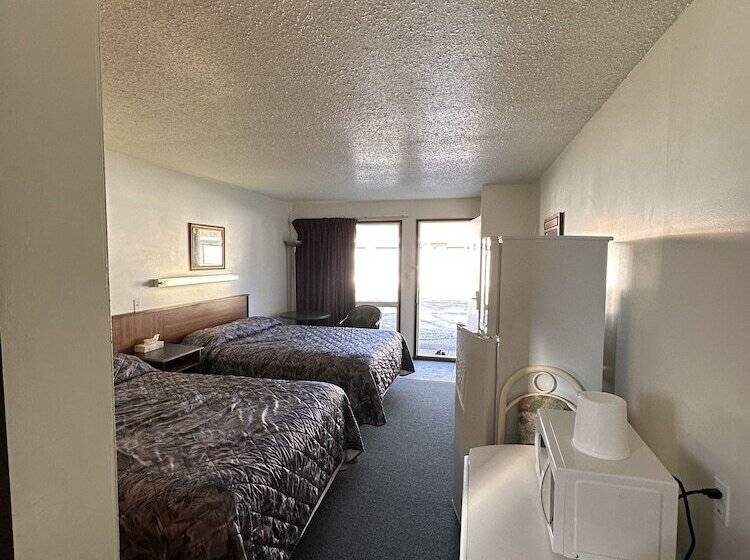 فندق على الطريق Howard Johnson By Wyndham Edson