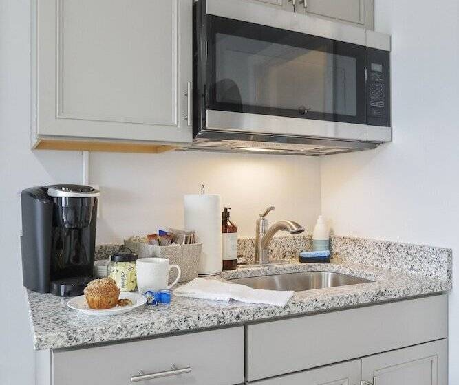 فندق على الطريق The Knolls