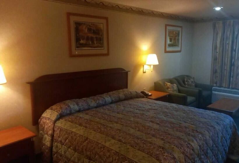 فندق على الطريق Traveler Inn And Suites