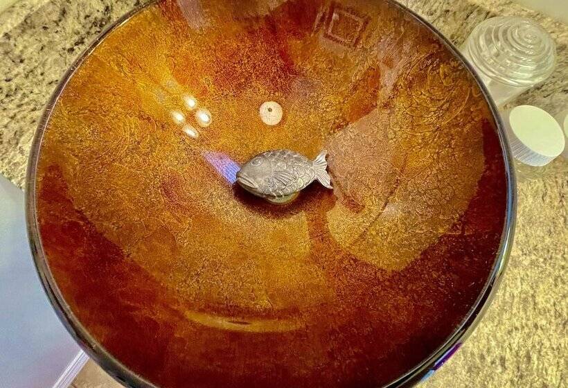 Mountain Harbor King Guest Room On Lake Ouachita By Redawning