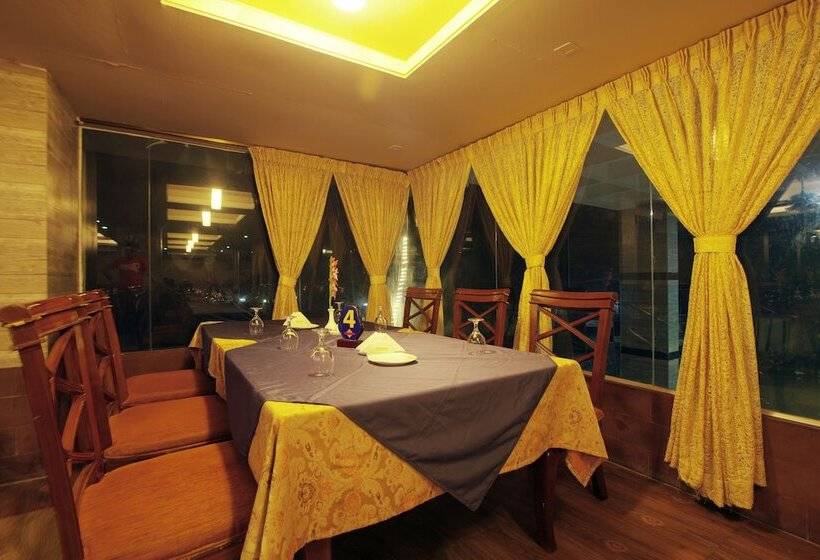 Neeshorgo Hotel And Resort Ltd