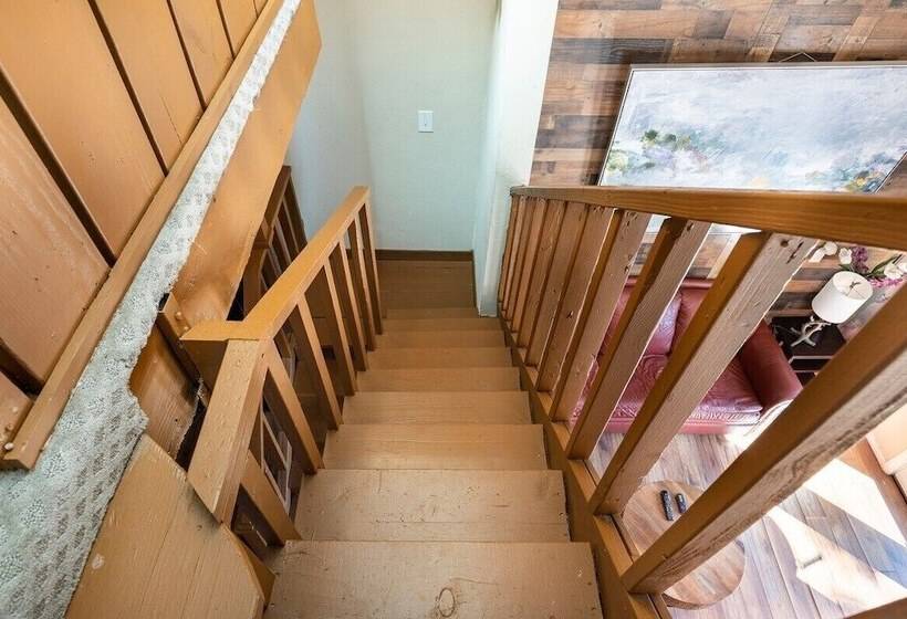 North Bay Mountains Cabins