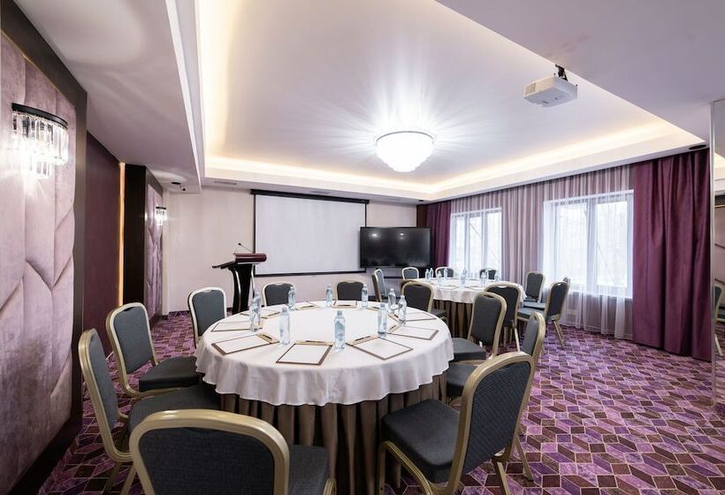 Orient Hotel Bishkek