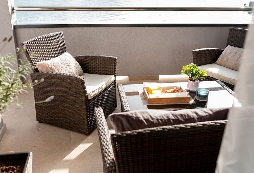 펜션 Apartments & Rooms Fisherman S Luck