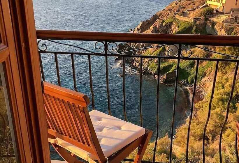 پانسیون Arion Boutique