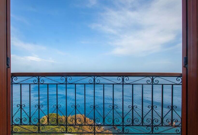 پانسیون Arion Boutique