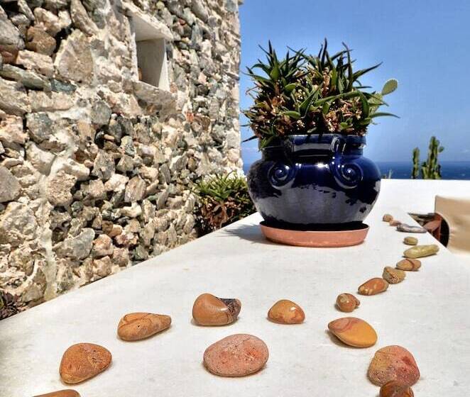 پانسیون Arion Boutique