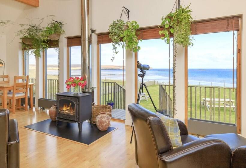 Пансион Broad Bay House