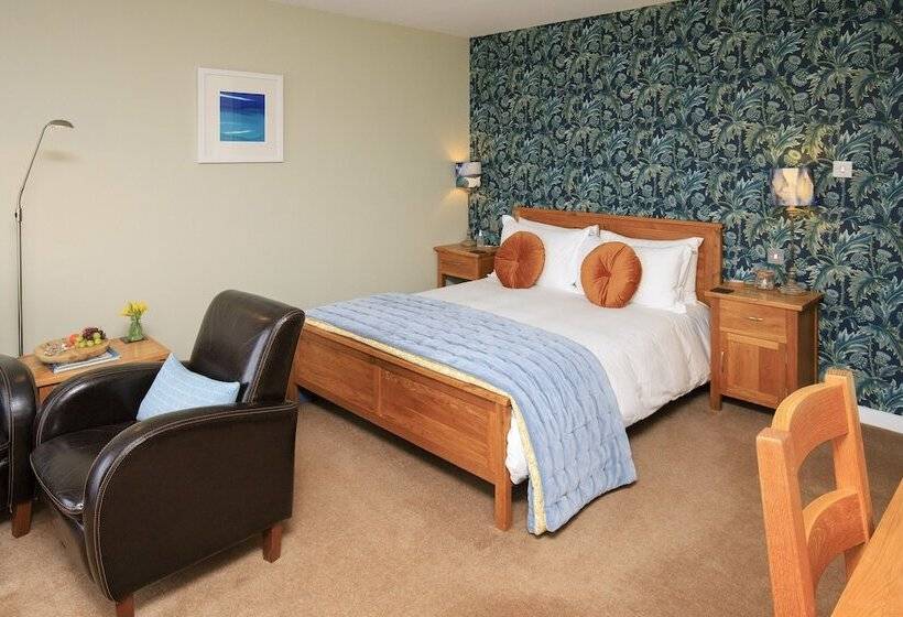 Пансион Broad Bay House