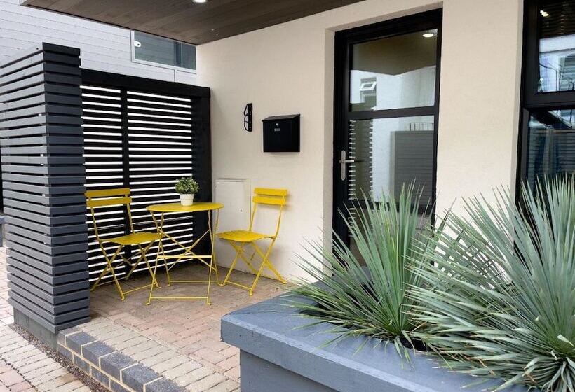 펜션 Green Mews Houses With Free Parking By My Getaways