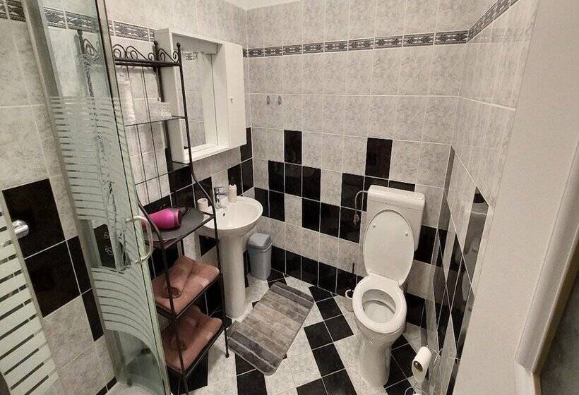 بنسيون Rooms Argo