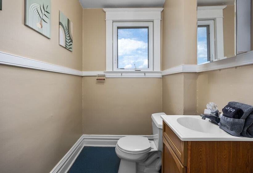 펜션 West Side Historic Home