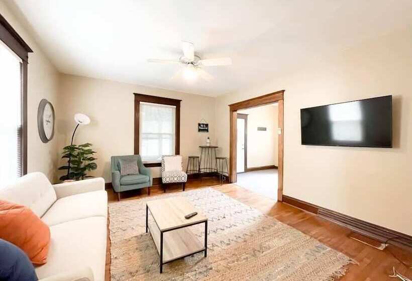 펜션 West Side Historic Home