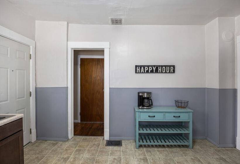 펜션 West Side Historic Home