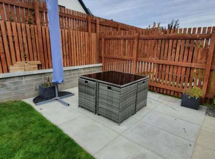 דירת נופש 4 Bed House In Elgin, Optional Fee For Hot Tub