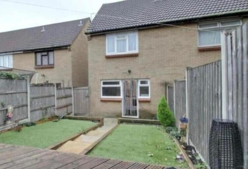 レジデンス Beautiful 2 Bed House In Grays