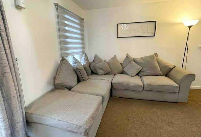 إقامة Cosy One Bed Flat London; Get To Central In 15min