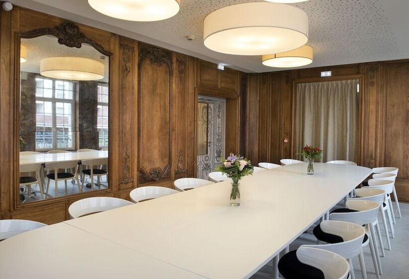 레지던스 Manoir Le Carillon Dor