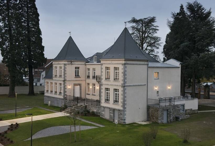 레지던스 Manoir Le Carillon Dor