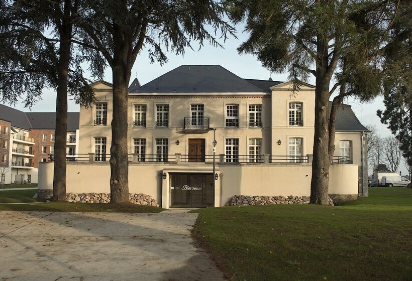 레지던스 Manoir Le Carillon Dor