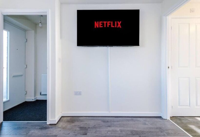 住所  Stunning 2 Bed House In Manchester With Canal View