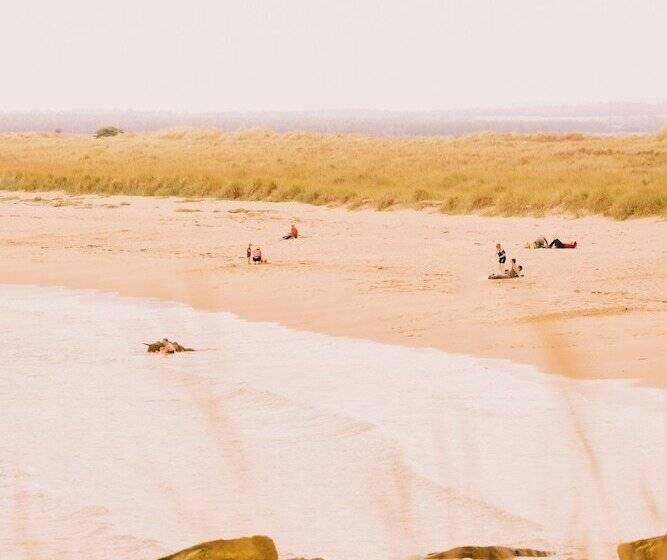 منتجع Dornoch Station