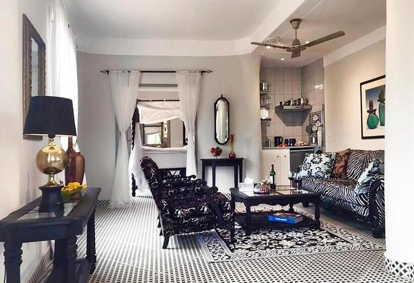 Rooftop Boutique Hotel Adults Only