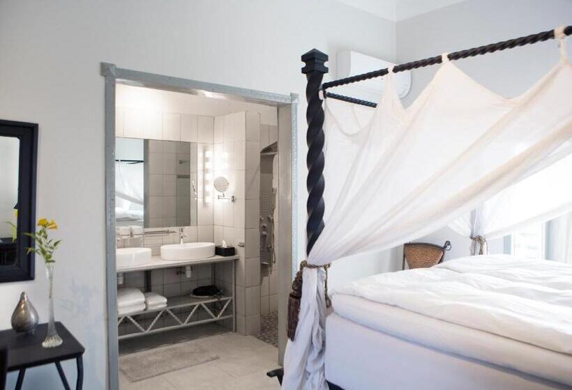 Rooftop Boutique Hotel Adults Only