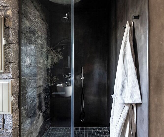 Serra Exclusive Suites