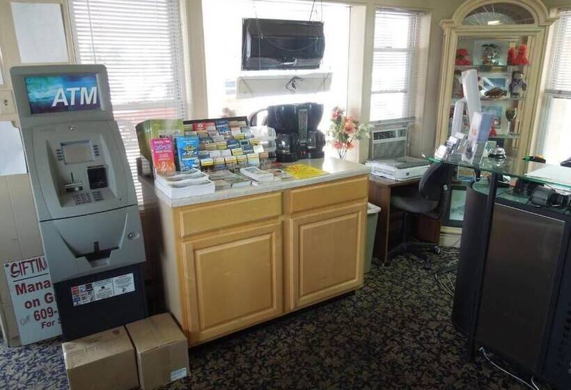 Sifting Sands Motel