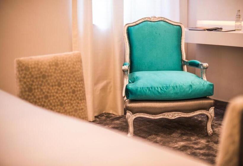 The Hip Hotel Santiago