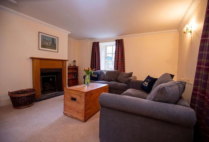 Traditional & Homely 2bd Cottage In Kemnay