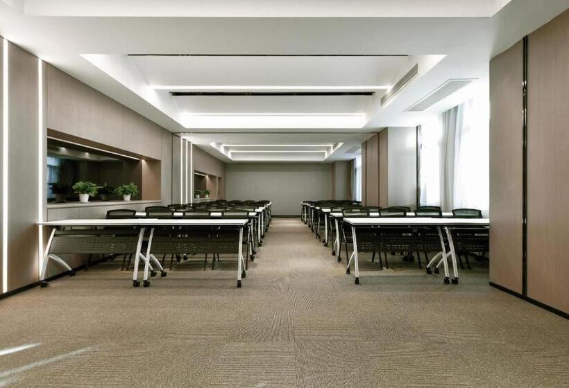 Atour Light Hotel Shenyang High Speed Railway Station