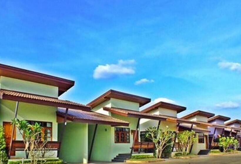 호텔 Baan Ingna Resort