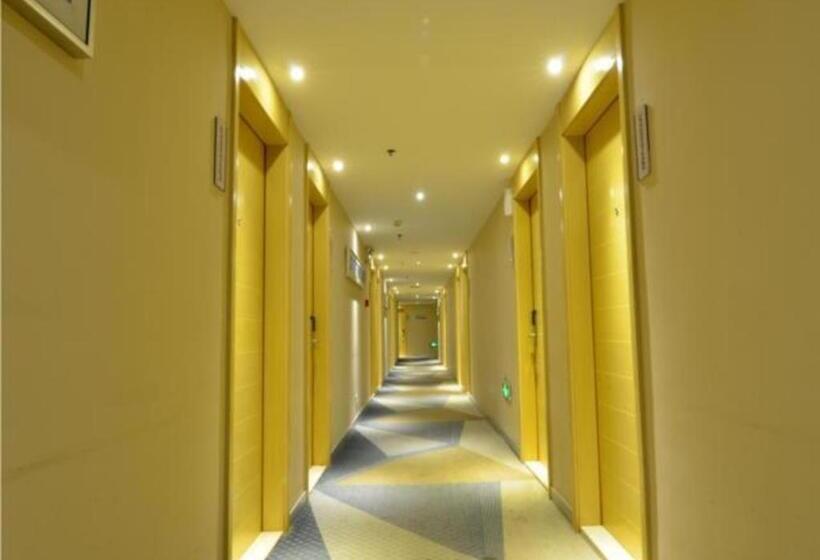 ホテル City Comfort Inn Wuhan Yangluo Yangguang Avenue