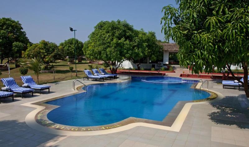 Отель Club Mahindra Gir Resort