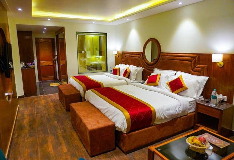 هتل Comfort Inn Snow Park   Manali