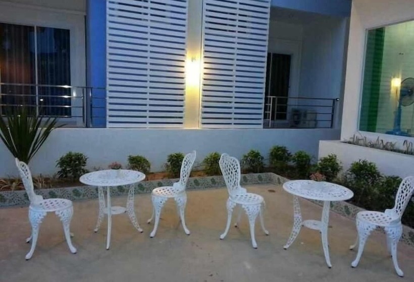 ホテル De Complex Apartment