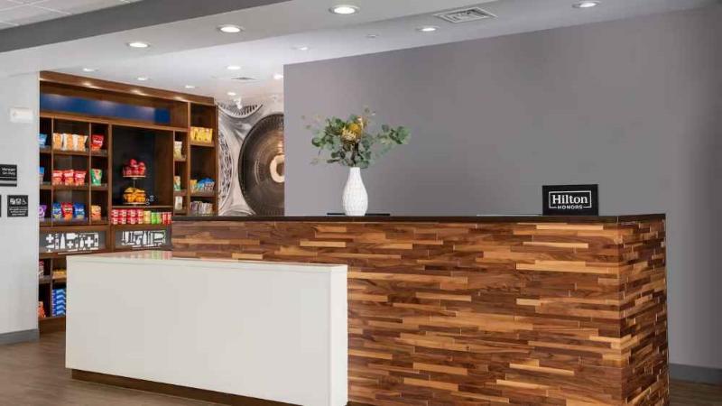 בית מלון כפרי Hampton Inn Fort Myers Downtown