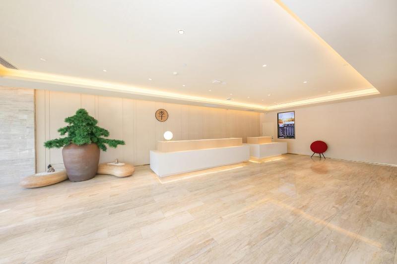 Ji Hotel Zhangjiakou Railway Station