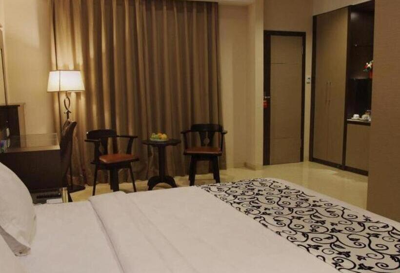 בית מלון כפרי Mega Permata