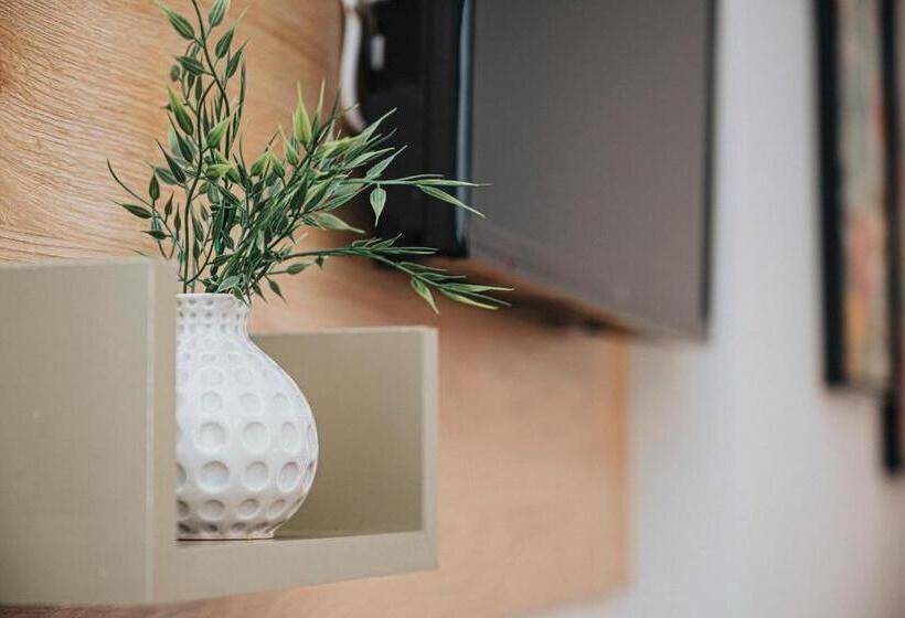 فندق Parthenon Art Executive Wing