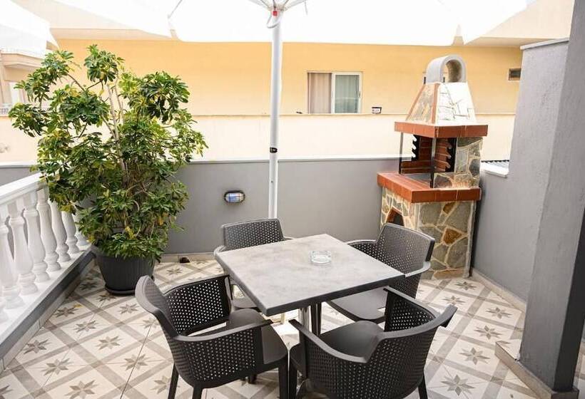 فندق Parthenon Art Executive Wing