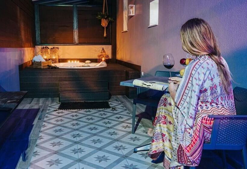 فندق Parthenon Art Executive Wing