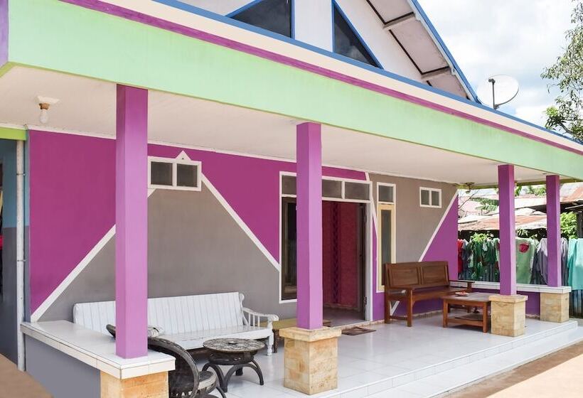 Отель Penginapan Widodo By Oyo