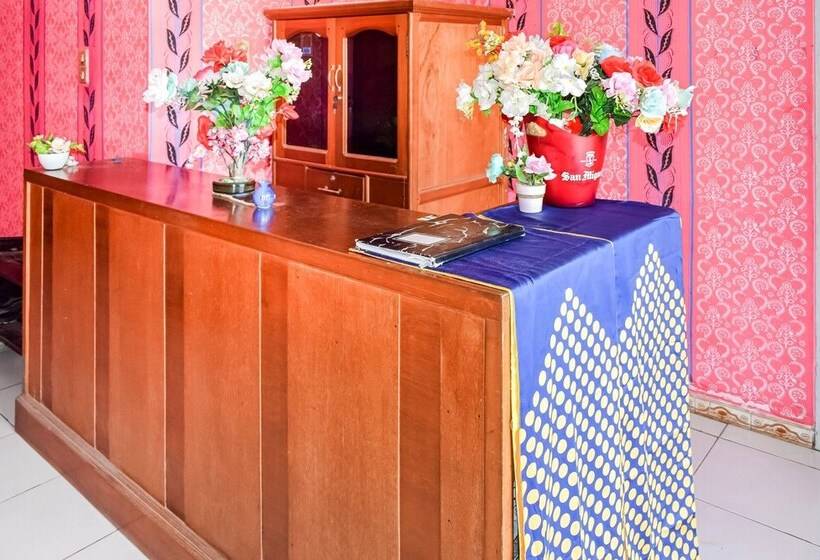 Отель Penginapan Widodo By Oyo